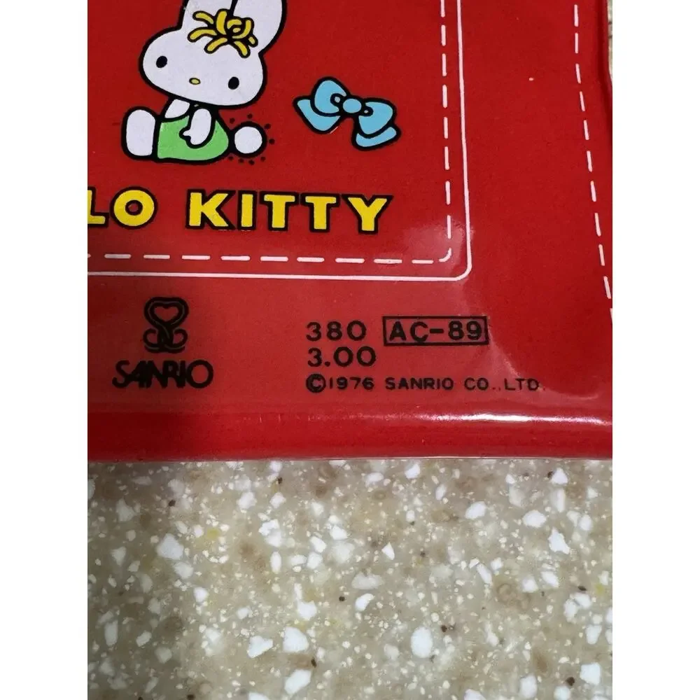 Hello Kitty 1976 Sanrio Red Suitcase Wallet with Handle 